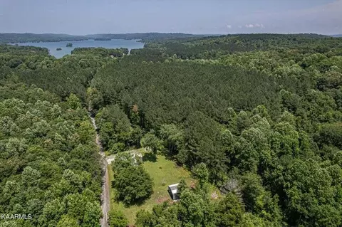 326 Doc Smith Rd, Spring City, TN 37381