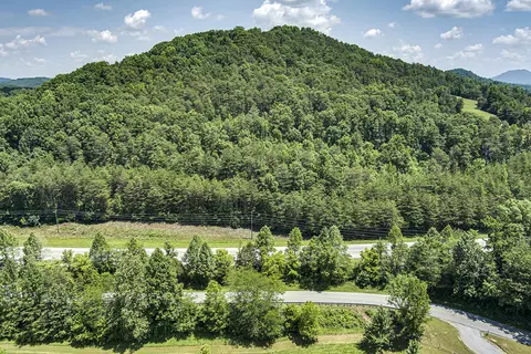 8025 Highway 68, Tellico Plains, TN 37385