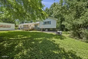 419 Hawkins Rd, Sweetwater, TN 37874