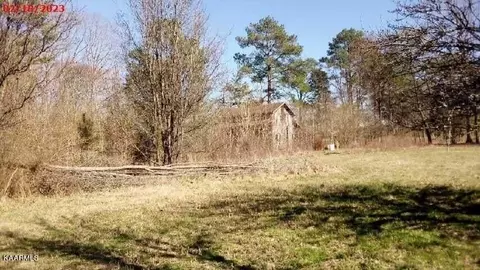 657 County Road 135, Riceville, TN 37370