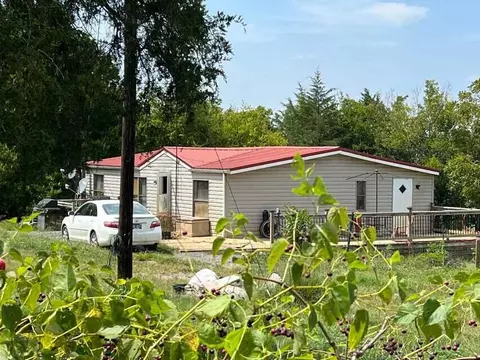 960 Ware Ln, Georgetown, TN 37336
