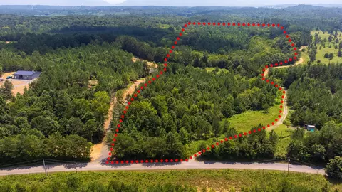 59 45 Ac Athens Rd, Calhoun, TN 37309