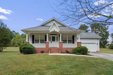 916 Five Points Rd, Dayton, TN 37321