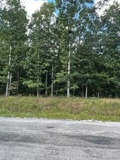 1100 Redwing Drive Dr, Crossville, TN 38572