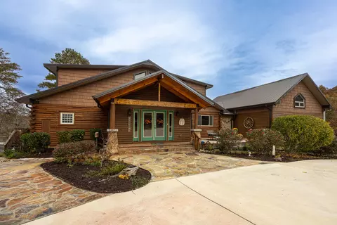 4370 River Rd, Ten Mile, TN 37880