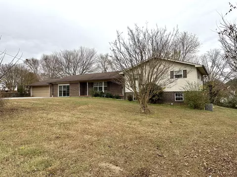 2300 Edgemon St SE, Cleveland, TN 37323