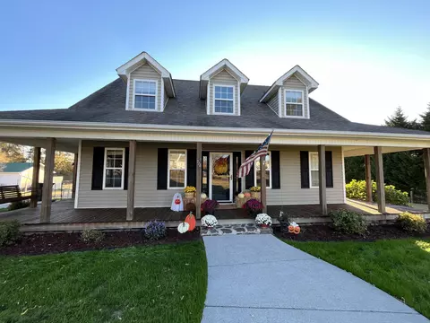 718 Rocky Springs Rd, Madisonville, TN 37354