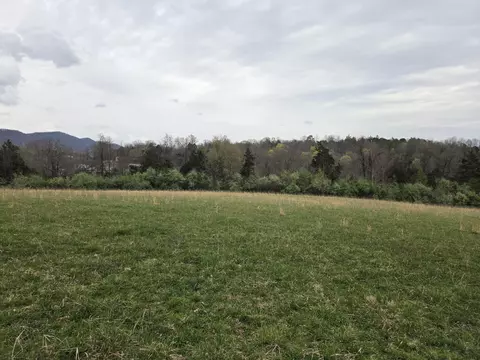 00 Memorial Dr, Jacksboro, TN 37757