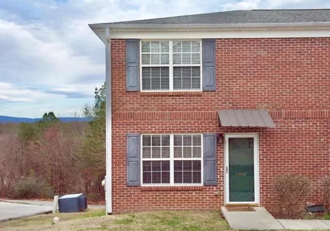 2428 Executive Park Dr NW, Cleveland, TN 37312