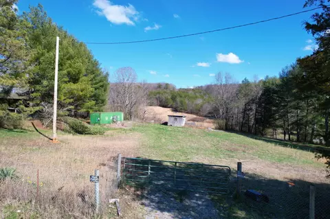 198 County Road 357, Sweetwater, TN 37874