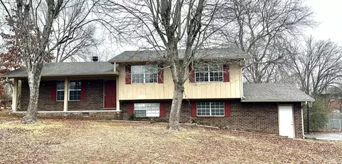 2630 Rolling Hills Dr NW, Cleveland, TN 37312