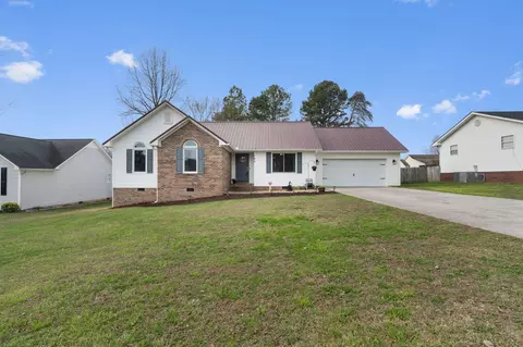 140 Cody St NW, Cleveland, TN 37312