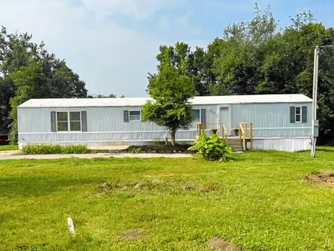 130 County Road 896, Etowah, TN 37331