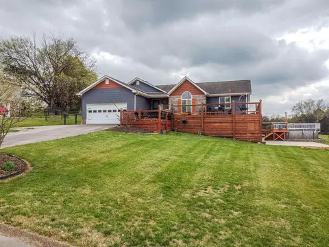 1313 Miami St, Athens, TN 37303
