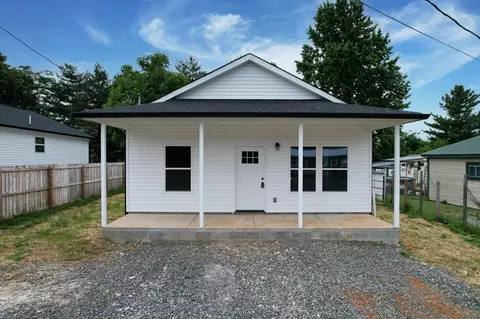 2015 Blythe Ave SE, Cleveland, TN 37311