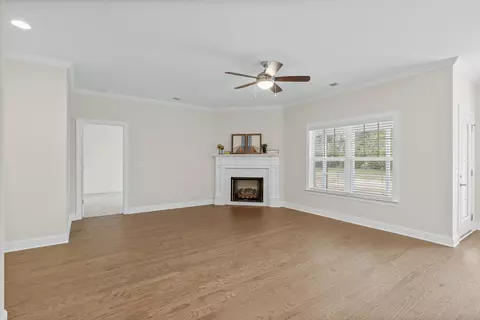 Living - 7236 Tailgate Loop, Ooltewah, TN 37363 photo 2 of 2