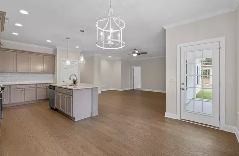 Kitchen - 7236 Tailgate Loop, Ooltewah, TN 37363 photo 8 of 8