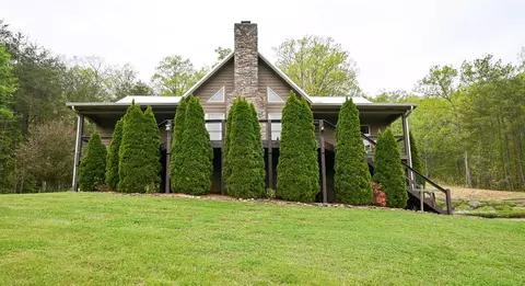 233 Kirby Ln, Old Fort, TN 37362