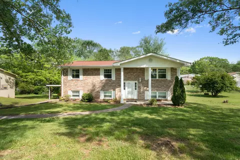 2900 Bobo Ave, Cleveland, TN 37312