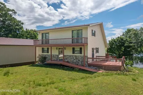 1090 Pin Hook Rd, Spring City, TN 37381