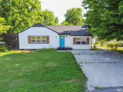 1403 Crestway Dr, Athens, TN 37303