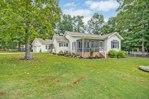384 Raven Cliff Rd, Graysville, TN 37338