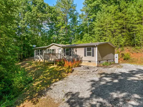 1147 County Road 100, Athens, TN 37303