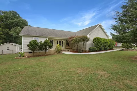 227 Tom Garrison Rd, Evensville, TN 37332