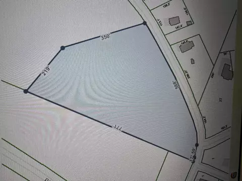 421 N Mouse Creek Rd NW, Charleston, TN 37310
