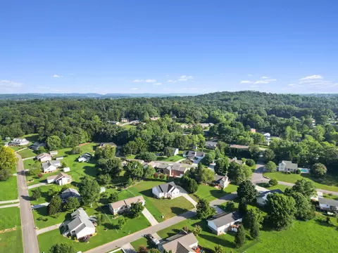 View/Area - 1004 Valley Dr, Athens, TN 37303 photo 2 of 3
