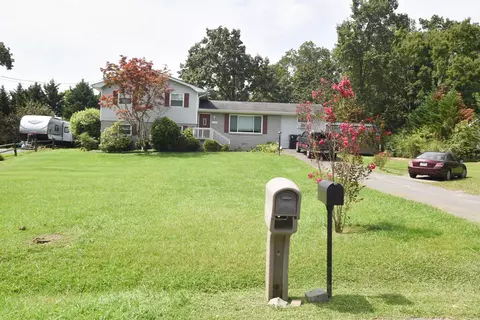 1620 Zale Dr SE, Cleveland, TN 37323