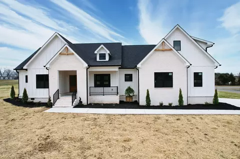 150 Watauga Ln, Birchwood, TN 37308