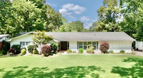 3619 Crestwood Dr NW, Cleveland, TN 37312