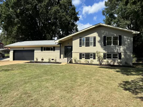 3933 Rosalind Ln, Chattanooga, TN 37416