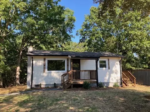 1280 Moore Rd NW, Charleston, TN 37310