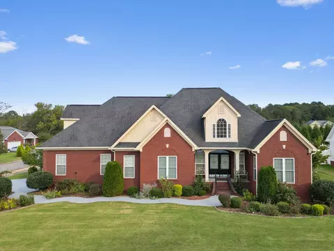 205 Abshire Ln, Cleveland, TN 37323