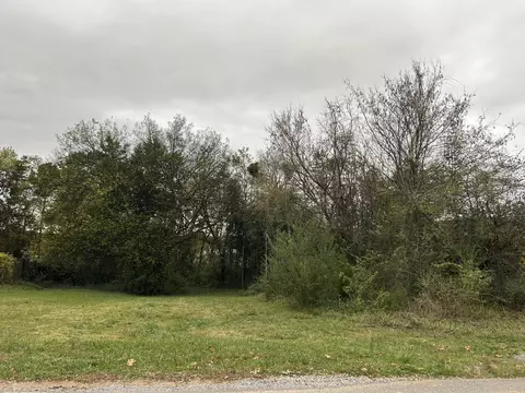 1308 Summitt St, Athens, TN 37303