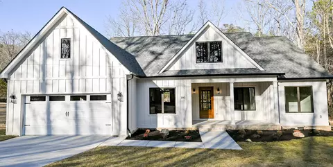 102 Gable Dr NW, Cleveland, TN 37312