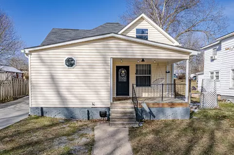 414 Indiana Ave, Etowah, TN 37331