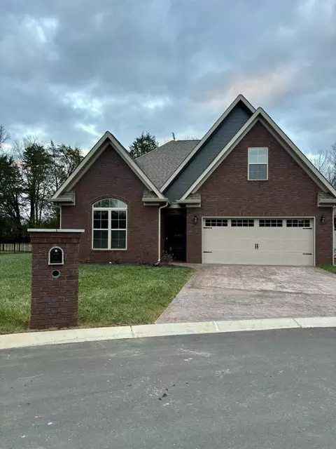 218 Lake View Pt, Englewood, TN 37329