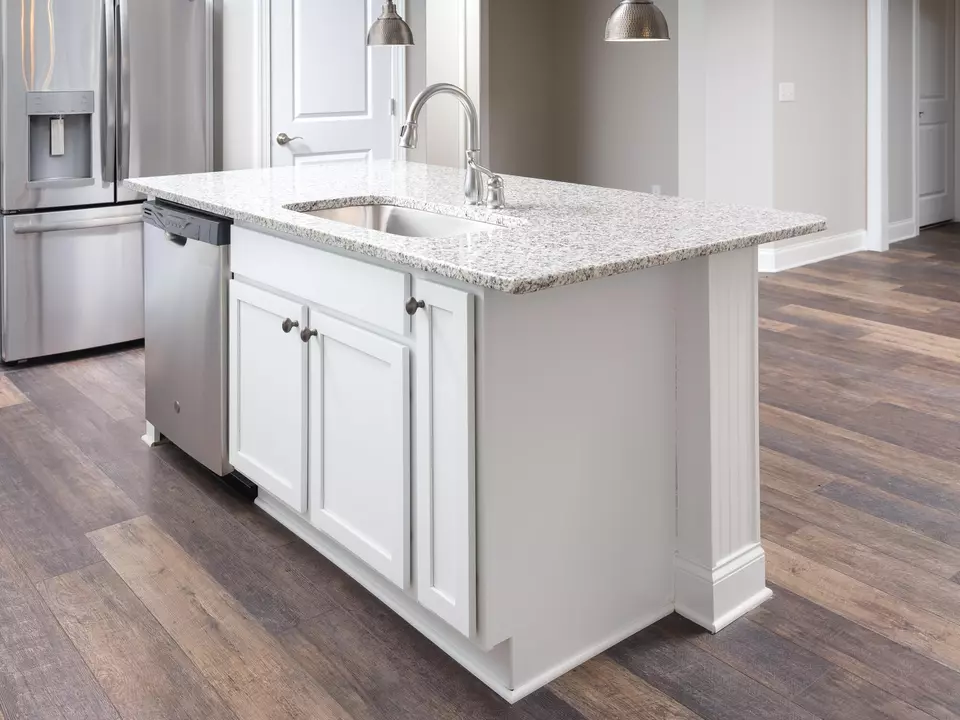 Kitchen - 3054 Discovery Dr NW, Cleveland, TN 37312 photo 3 of 7