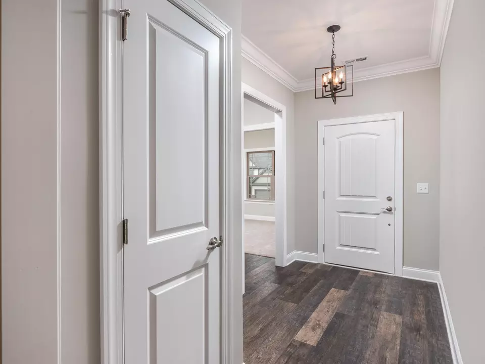 Entry Way - 3054 Discovery Dr NW, Cleveland, TN 37312 photo 1 of 2