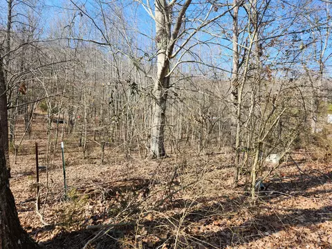 000 County Road 110, Athens, TN 37303