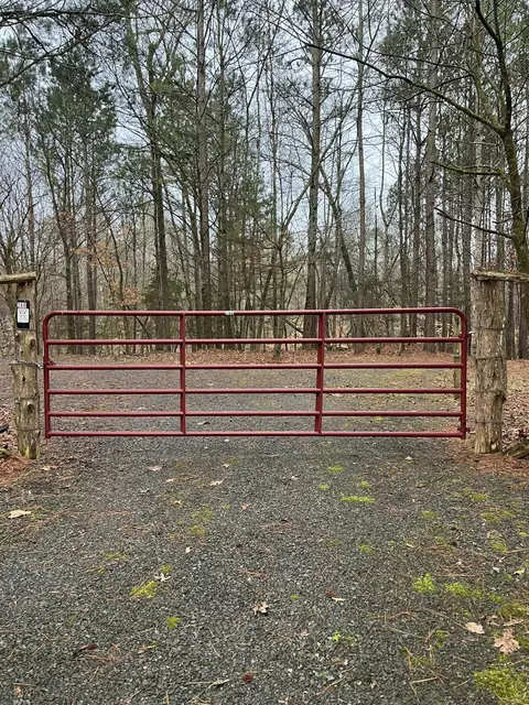 286 Wooten Rd, Delano, TN 37325