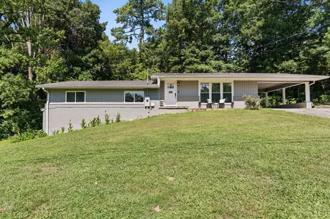 2401 Hickory Dr NW, Cleveland, TN 37311