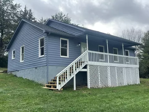 946 Glenlock Rd, Sweetwater, TN 37874