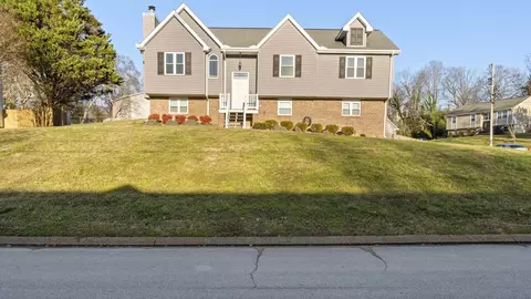 9111 Misty Ridge Dr, Chattanooga, TN 37416