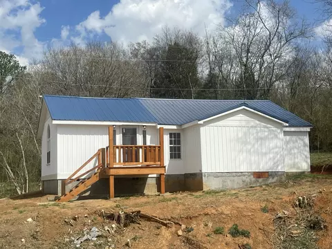 2288 Parksville Rd, Benton, TN 37307
