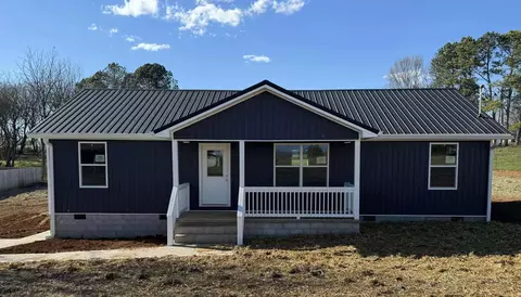 271 Hill Loop Loop, Madisonville, TN 37354