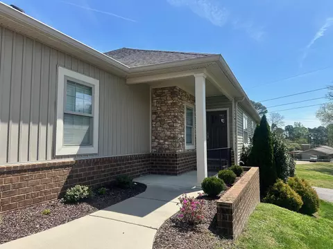 1940 Glenhaven Cv NW, Cleveland, TN 37311